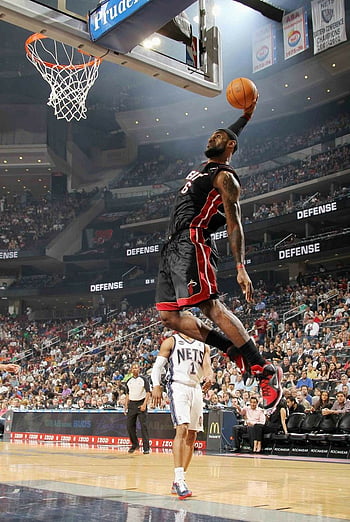 lebron james heat dunking