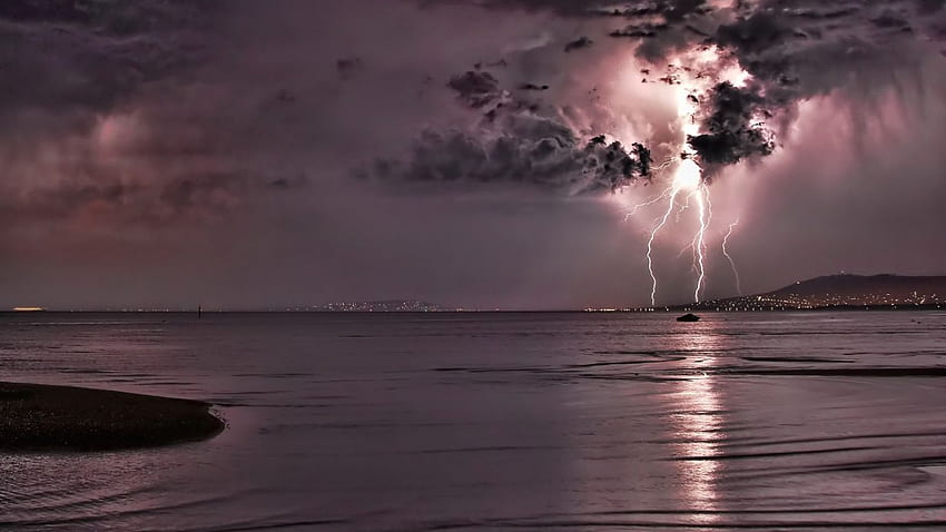 Lightning storm rain clouds electric water reflection ., Rainy Clouds HD wallpaper