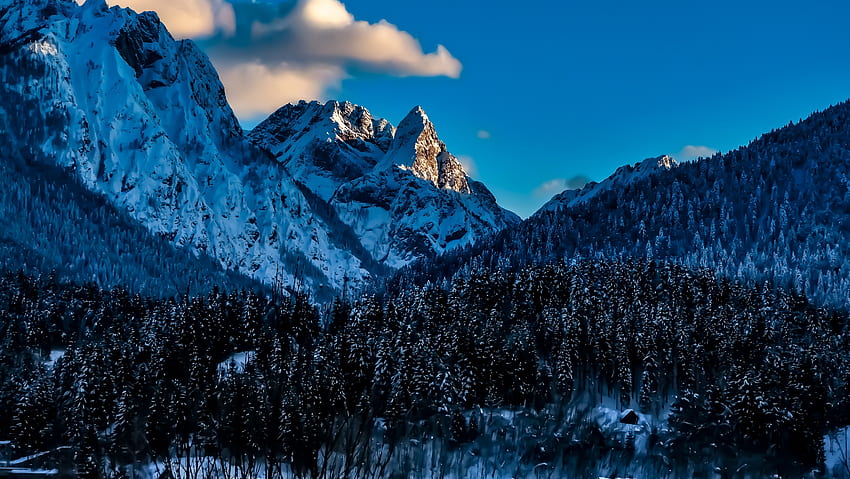 Montañas nevadas, invierno, Italia fondo de pantalla