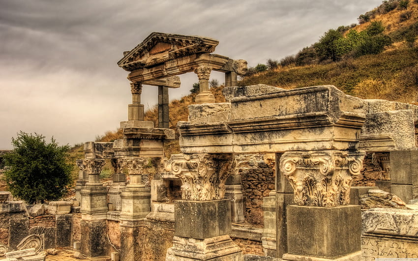 Un temple dans les ruines d'Ephèse, Turquie ❤ Fond d'écran HD