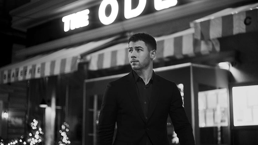 Nick Jonas rivela quale profumo è il suo profumo preferito su una donna, Scent of A Woman Sfondo HD