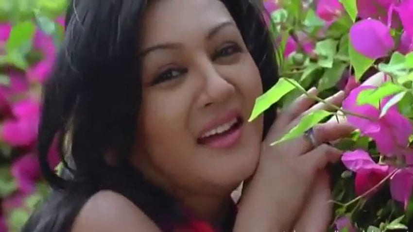 Akash Hote Ami Chai' Song of Movie 'Pronodoirgo Prem Kahani' ft. Joya Ahsan, Shakib Khan HD wallpaper