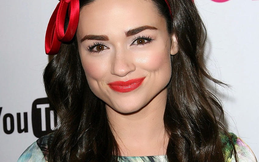 crystal reed allison argent / and Mobile HD wallpaper
