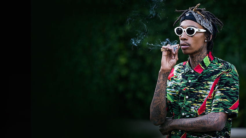 Wiz Khalifa – 420 style [Audio] – TrackBlasters Entertainment, Wiz Khalifa  Smoking HD wallpaper | Pxfuel