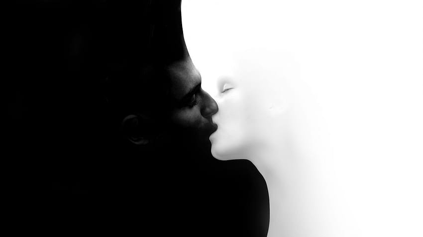 Cara sensualidad sensual chica mujer pareja besando labios caricia, labios blancos y negros fondo de pantalla