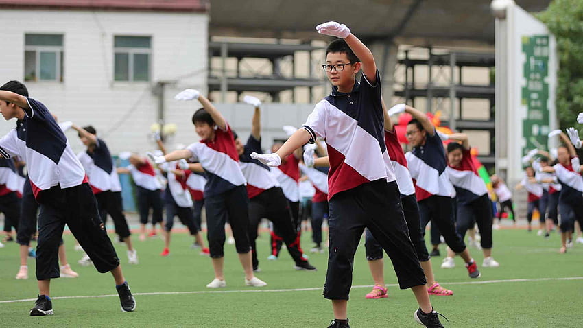 Chinese students required to master Tai Chi to graduate high HD wallpaper