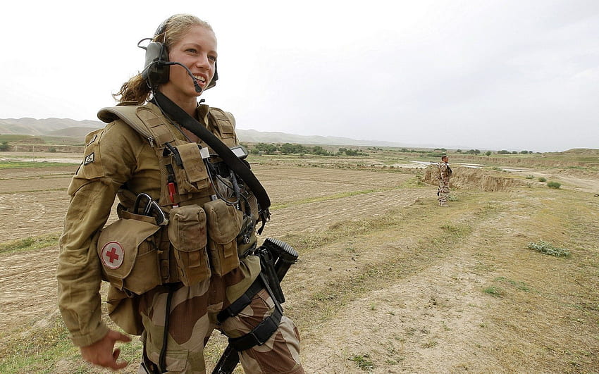 Soldat, Frauen, Waffe / und mobiler Hintergrund, Soldatin HD-Hintergrundbild