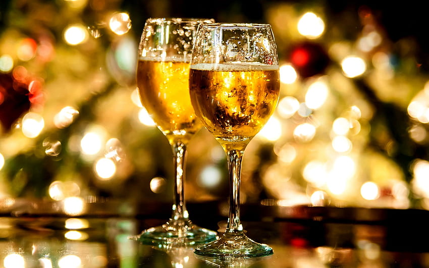 CHAMPAGNE DU NOUVEL AN, doré, champagne, design, cristal, veille, or, cadeau, liquide, bonne année, vacances, lumière, festif, verre, heureux, boisson Fond d'écran HD