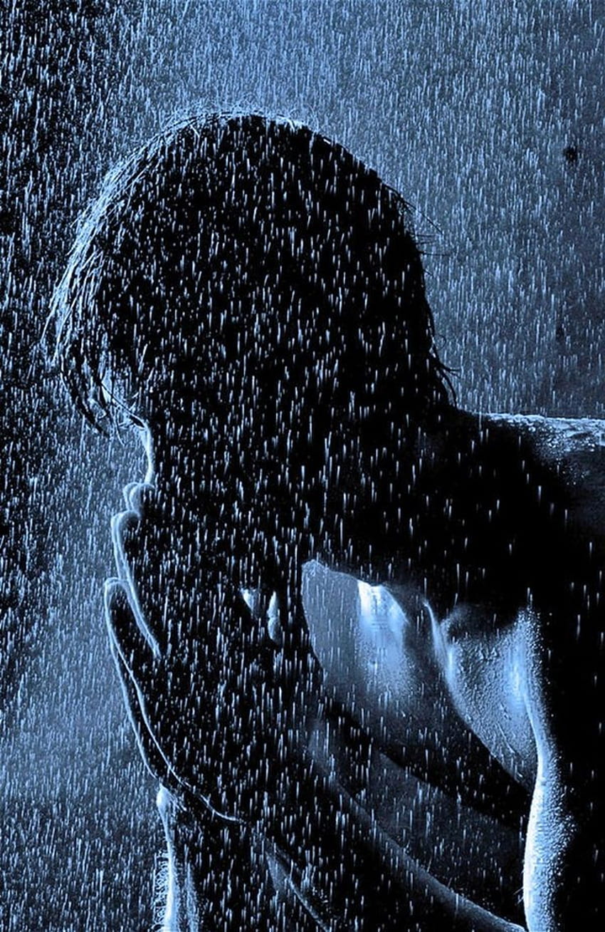Alone Boy Standing In Rain Pic - Homme pleurant sous la pluie - & Contexte Fond d'écran de téléphone HD