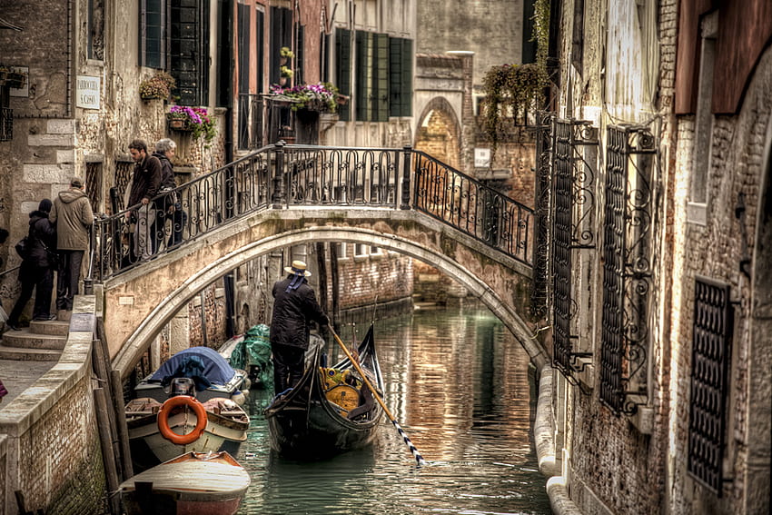 Venezia, canale, architettura, graphy, italia, bello, persone, edifici, barche, acqua Sfondo HD