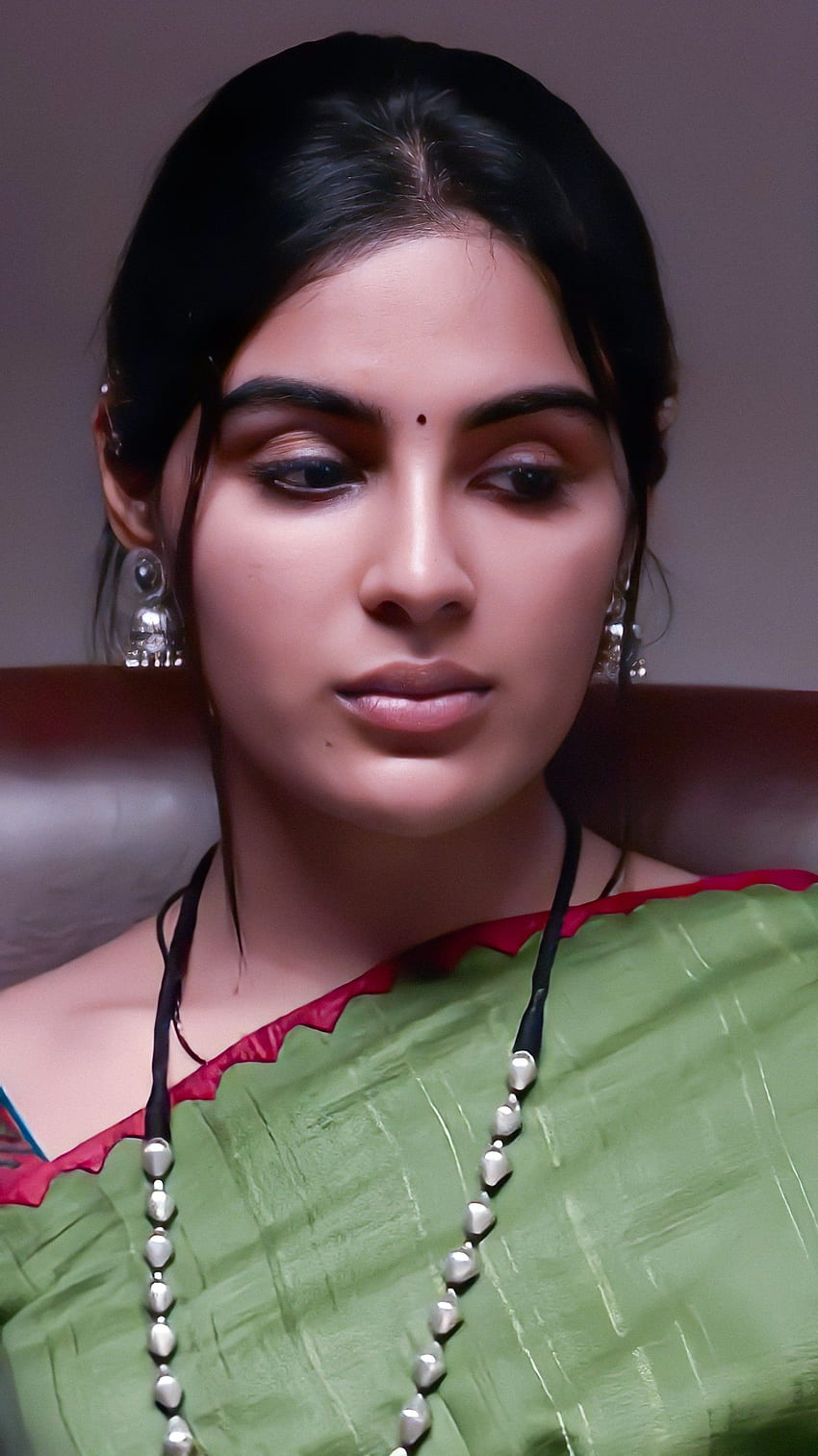 Samyukta menon, malayalam actress HD phone wallpaper