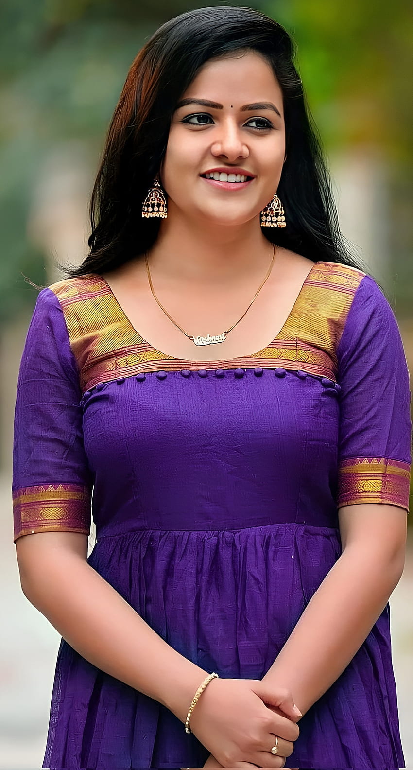 Vaishnavi Chaitanya นักแสดงหญิงชาวเตลูกู วอลล์เปเปอร์โทรศัพท์ HD