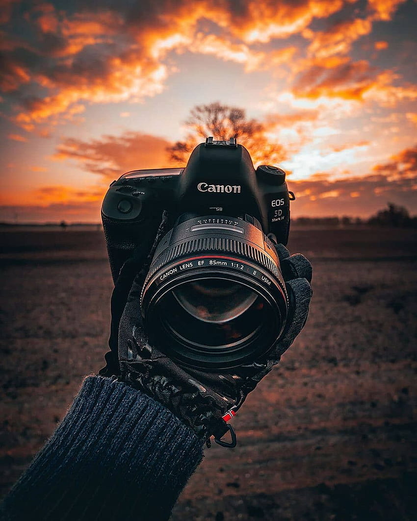 DSLR Canon Camera wallpaper by Mr_Heartless - Download on ZEDGE™ | ccc8