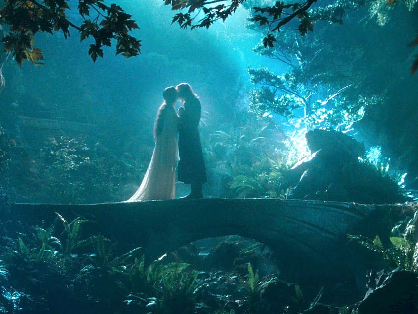 Arwen'in ikonik kostümü, Yüzüklerin Efendisi hayranları Aragorn ve Arwen'in yardımıyla bir balo elbisesine dönüştü. HD duvar kağıdı