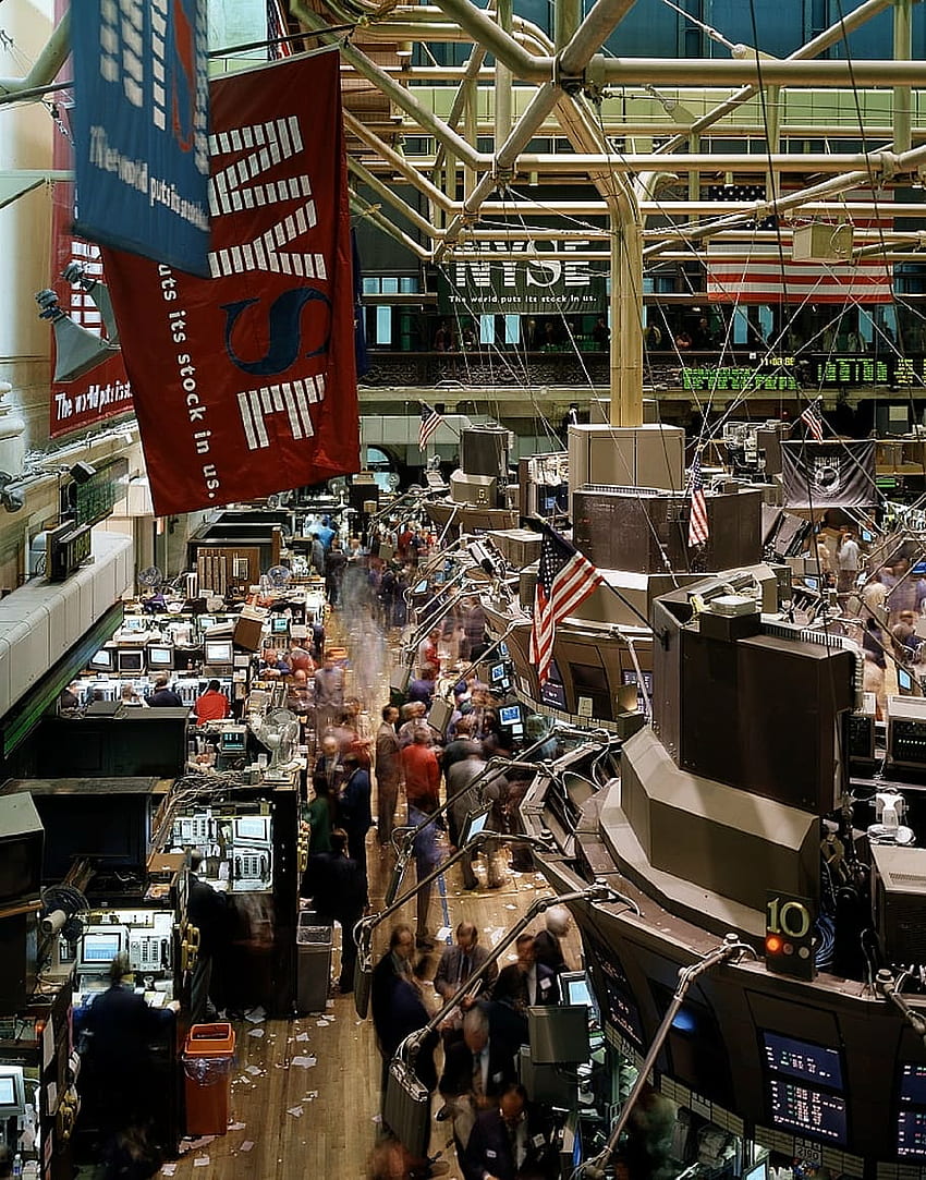 : Флаг на NYSE, фондова борса, търговски етаж, Ню Йорк, Манхатън, Трейдър HD тапет за телефон