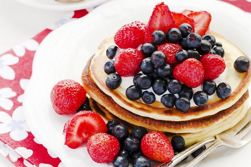 Pancakes, strawberry, strawberries, blueberry, berries, berry, food, blueberries, pancake HD wallpaper