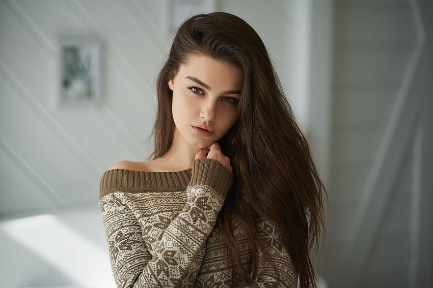 Brunette, beautiful model, long hair HD wallpaper