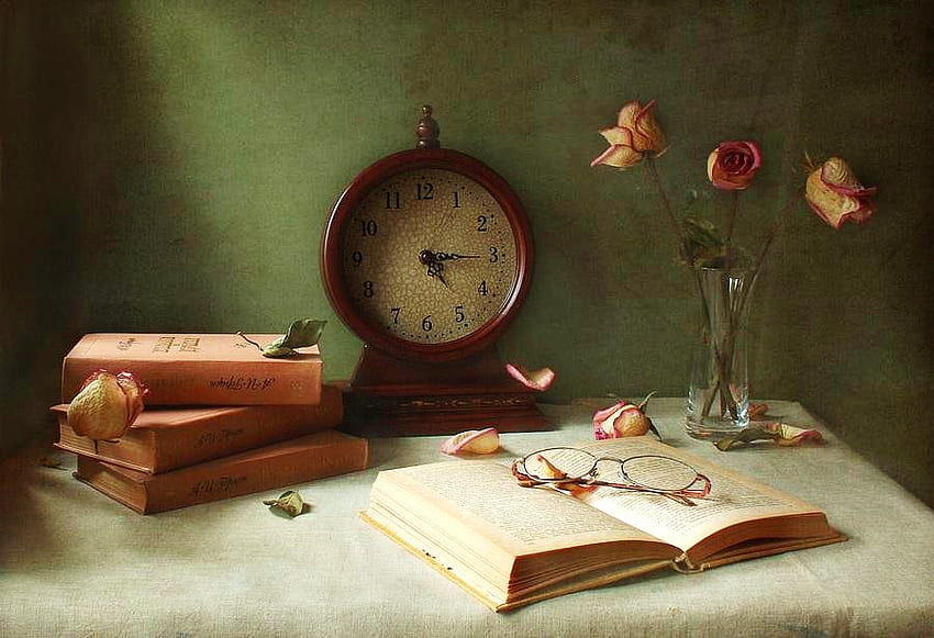 Reader's corner, books, table, roses, vases, glasses, clock HD wallpaper