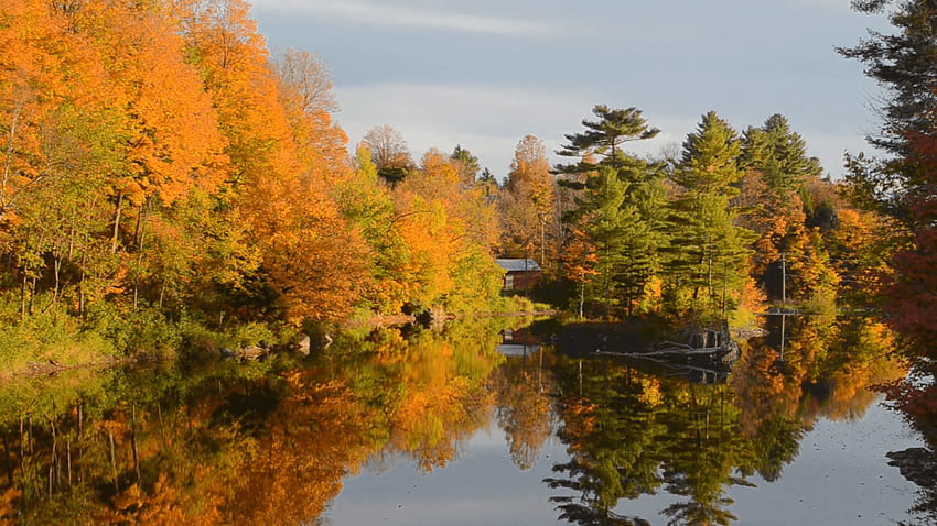 Morrisville Vermont beautiful Lake Lamoille scene with fall foliage HD ...