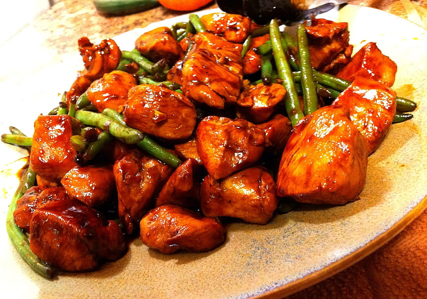 Висококачествена пилешка храна - китайска храна с висока разделителна способност - и фон, китайски ресторант HD тапет