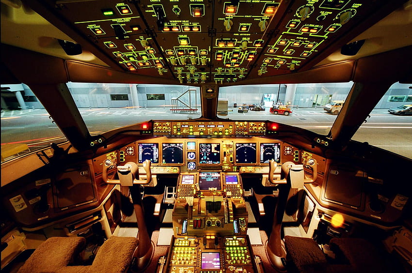 Airliner Cockpits (All with Zoom), Boeing 747 Cockpit HD wallpaper