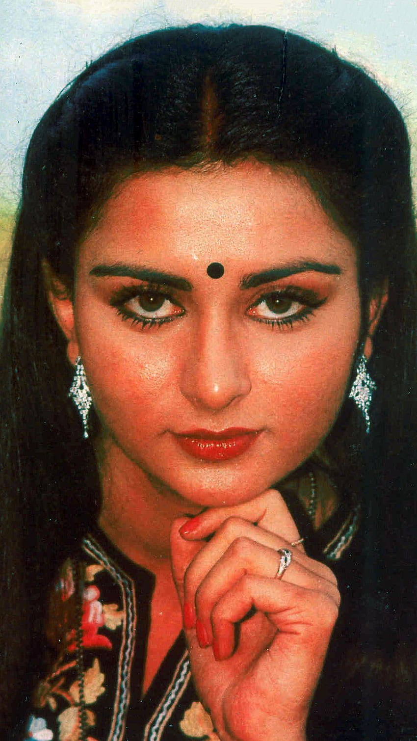 Poonam Dhillon, bollywood actress, retro bollywood HD phone wallpaper |  Pxfuel