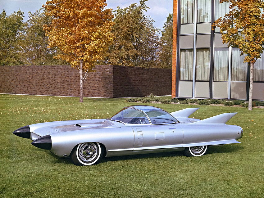 Cadillac Cyclone Concept - тревна площ, кола от 1950 г HD тапет