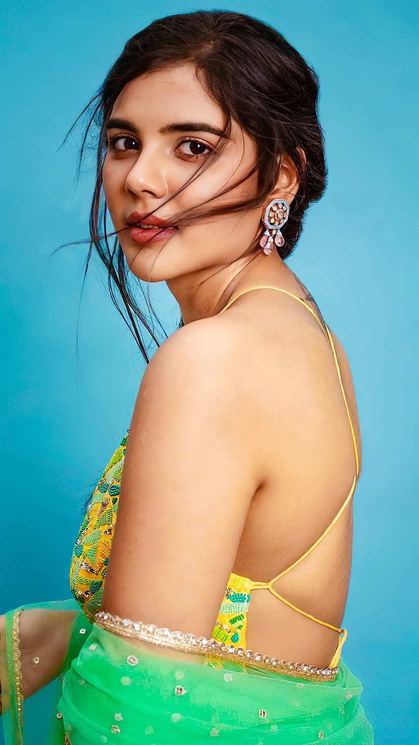 Kalyani Priyadarshini, atriz malaiala Papel de parede de celular HD