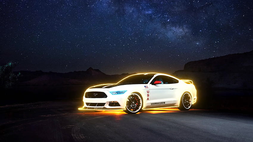 Ford Mustang Night Live - Performans Arabası HD duvar kağıdı