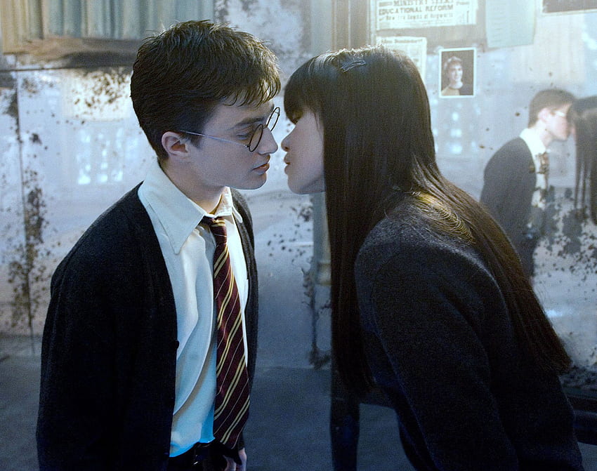 Możesz spędzić romantyczny wieczór w Hogwarcie w te Walentynki, Walentynki Harry'ego Pottera Tapeta HD