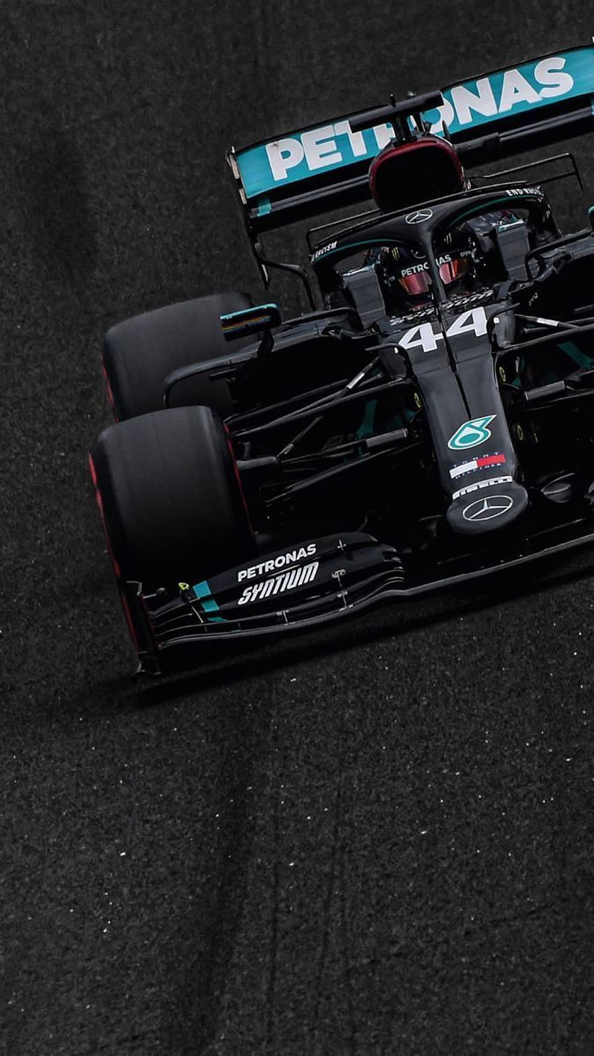 Lewis Hamilton. Balap mobil Formula 1, mobil Formula 1, Mercedes petronas wallpaper ponsel HD