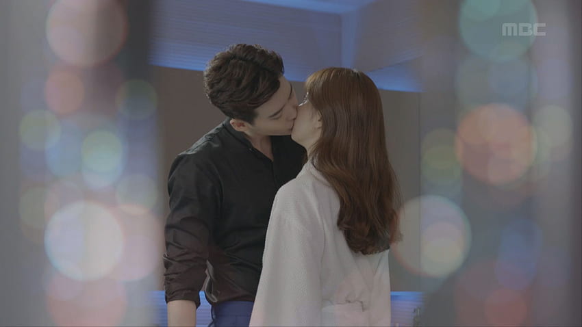 W Two Worlds ': Lee Jong Suk et Han Hyo Joo Romance In A, W: Two Worlds Fond d'écran HD