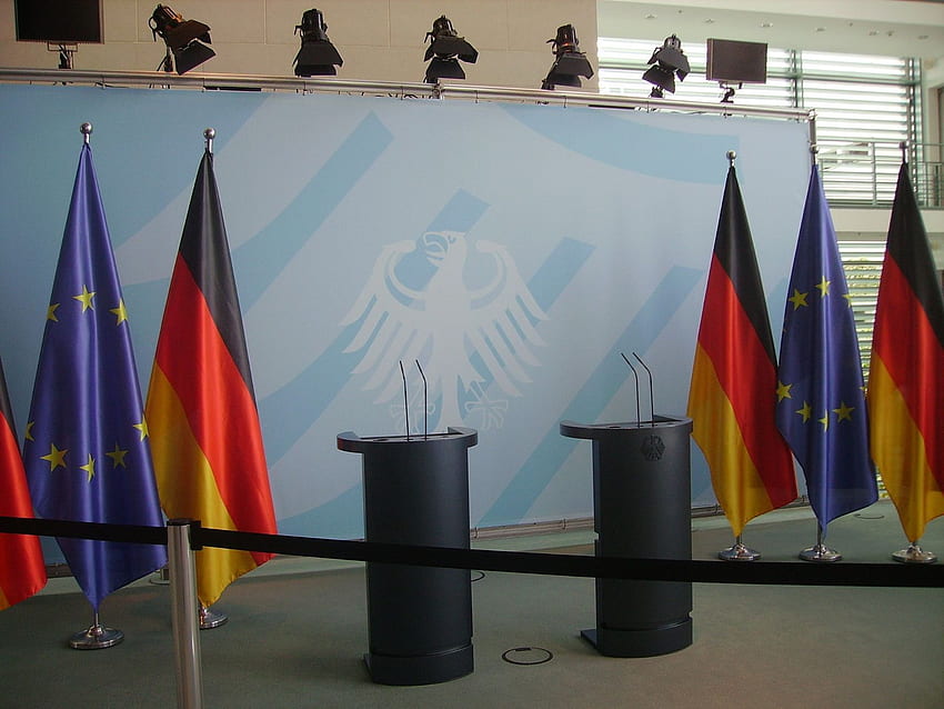 Niemcy Berlin Niemiecka Konferencja Prasowa Kancelaria Rządu Konferencja Prasowa UE Unia Europejska . Najlepsza wysoka jakość Tapeta HD