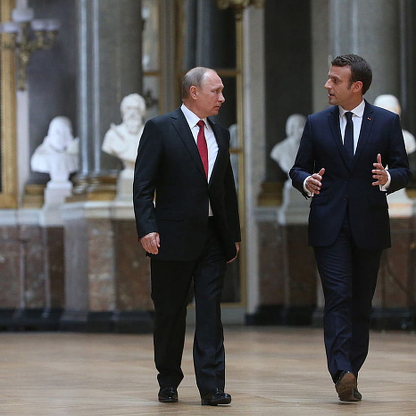 French President Emmanuel Macron just went after Russia HD phone wallpaper